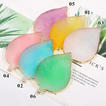 New Product Multi color and shape Resin Gold Edge Nail Art Palette Leaf shape Nail polish palette