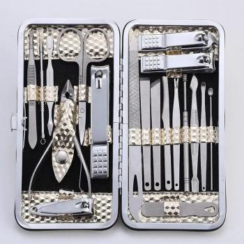 19pcs Scissors Nail Clippers Set Nail File Dead Skin Pliers Trimmer Manicure Tools Grooming Nail Cutting Tweezers Set