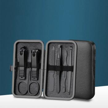 New Product 18pcs Black Manicure And Pedicure Set Nail Clipper Set For Nail Manicure