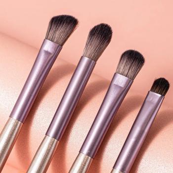 New 4pcs Premium Cosmetic Makeup Brushes Private Label Professional Make Up Brush Gold Makeup Brushes Set For Daily Makeup