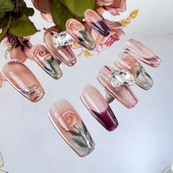 Factory Sale French Style Beautiful Fashion Design Acrylic Fake Nail Tips Elegant False Handmade Press On Nails Wholesale