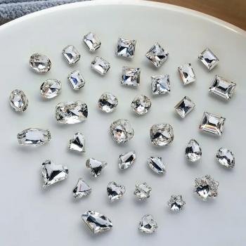 Net celebrity flash nail accessories broken drill reflective drill new crystal drill powder diamond love accessories wholesale