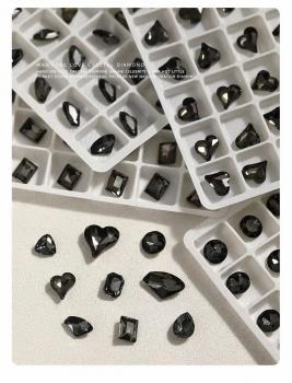 V-shaped Heart Nail Art Jewelry Super Glitter Flat Bottom Glitter Diamond Jewelry Nail Accessories Wholesale