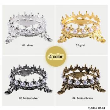 Wholesale Top Quality Gold-Plated Nail Art Brush Holder Crown Shape Metal Alloy Nails Brush Rack 2024